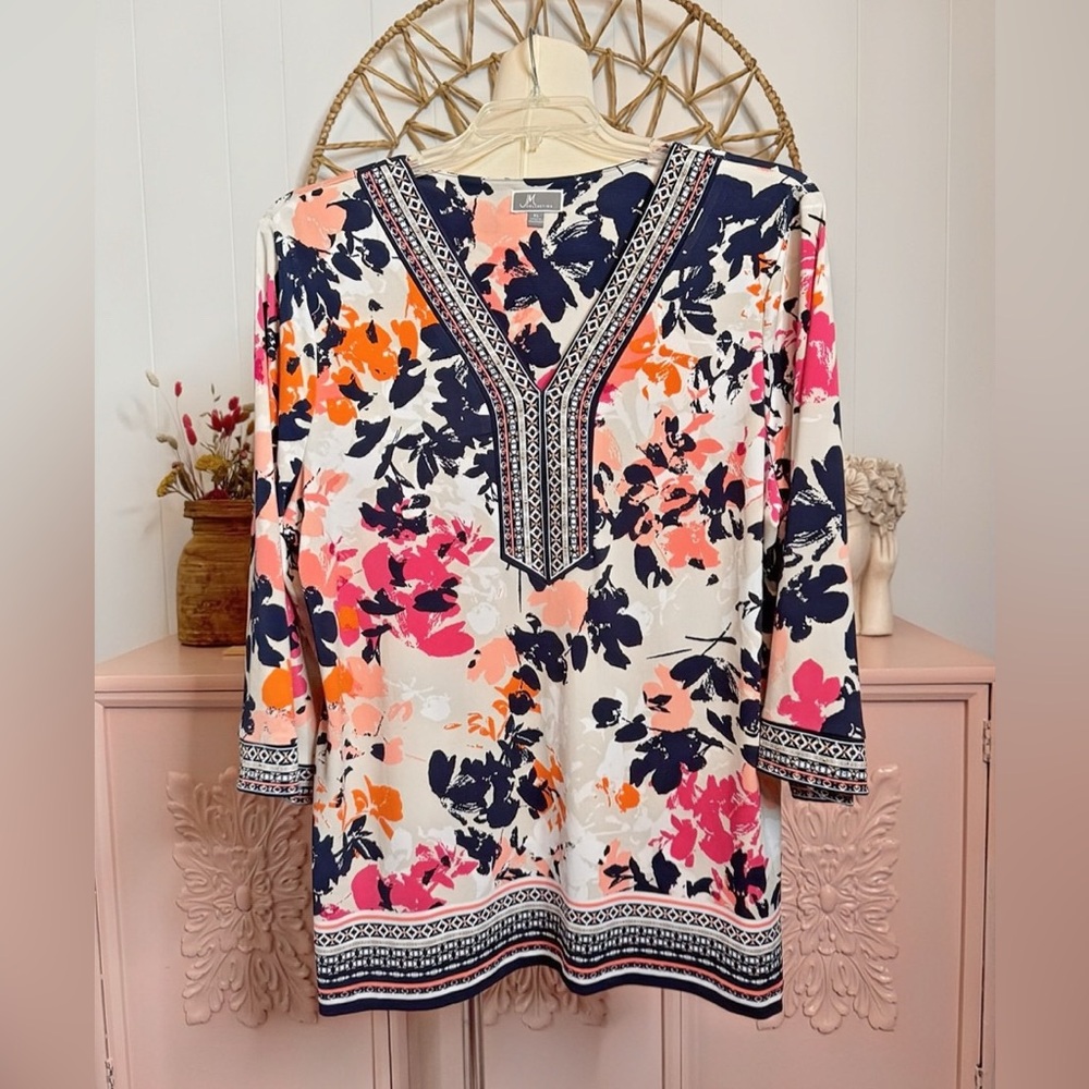 JM Collection XL Floral V-Neck Women's Top